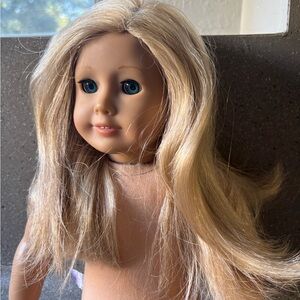 2008 American Girl Doll Blonde Hair & Blue Eyes 18 in